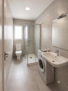 Room by Turia park