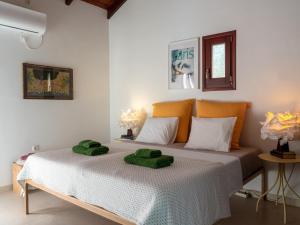 Aloni Retreat