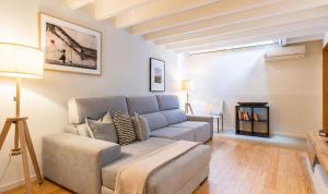 Unique Beachside Triplex by LovelyStay