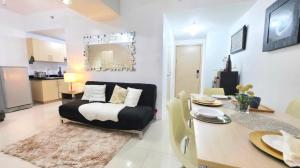Grass Residence 2 Bedroom Tower 2 7thf