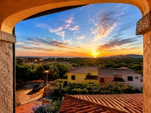 Costa Blue Holiday Home