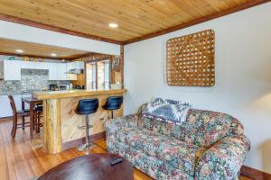 Hike & Ski the Adirondacks: Olmstedville Condo