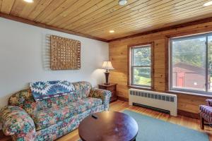 Hike & Ski the Adirondacks: Olmstedville Condo