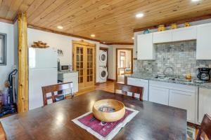 Hike & Ski the Adirondacks: Olmstedville Condo