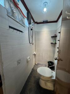 G and J Topseacan Homestay