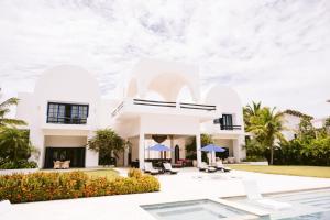 Private Luxury Beach 6BR Villa Cap. Cana