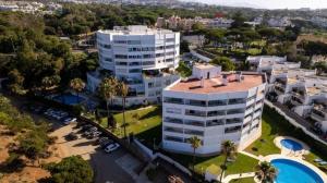 Marbellamar, Beachfront Apartment in Calahonda