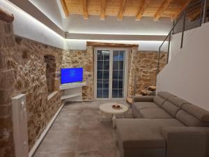 Konstantinos House