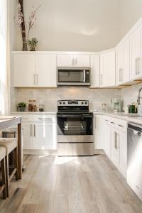 Central 2BR Near Yale WiFi with Washer and Dryer