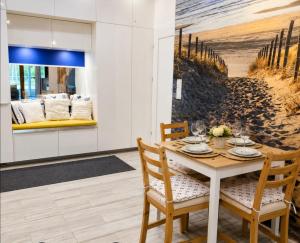 Luxury Yacht z tarasem - Neptun Park Jelitkowo by OneApartments