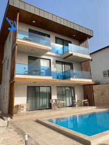 Atlas SeaView, close to sea, peaceful area