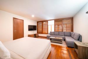3BR Condo at AWA Playacar I Pool & Hot Tub