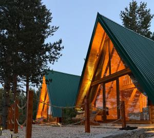 Monte Verde Cabins