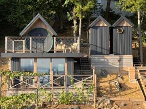 Glamping in a Wine Barrel - with a View of Ljubljana
