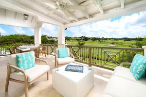 Westmoreland Villa with Pool and Golf Views - Cherry Red