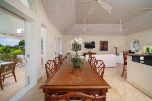 Westmoreland Villa with Pool and Golf Views - Cherry Red