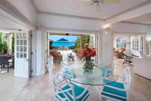Beachfront Bliss with Plunge Pool - Seashells