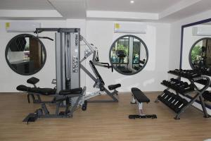 1BR The City - 2 Pools, Gym & Rooftop