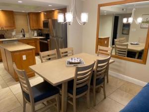 2 BDR Eagles Nest Beach Resort