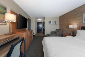 Holiday Inn Hotel & Suites Edmonton Airport Conference Centre by IHG