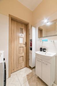 Wilson Park Comfort Apartment by BookingHost