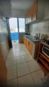 Cozy, 5 min from Plage des Nations, quiet neighborhood