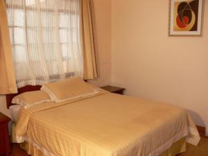 Natural Oak Apartments Kilimani