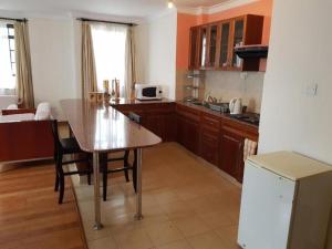 Natural Oak Apartments Kilimani