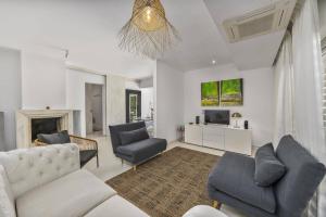 Villa Casa Rafael by Villa Plus