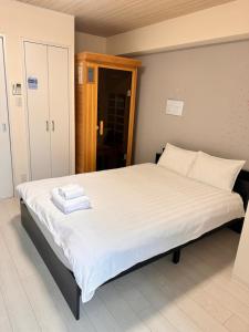 R SQUARE Nipponbashi Room No 403