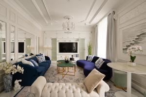 Luxury 4-Bdrm Residence with Private Terrace