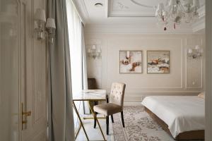 Luxury 4-Bdrm Residence with Private Terrace