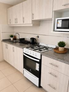 Moderno y amplio Departamento con cochera