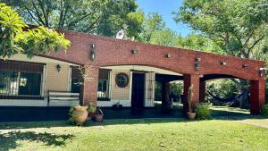 Hermosa quinta en Ezeiza, gran parque y seguridad