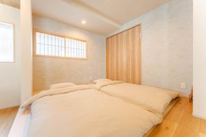 HALE HAKOZAKI ,博多5分,天神10分直通,2路線使える新築戸建て,最大8名,寝室3室,Wi-Fi,洗濯乾燥機完備