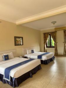 Beachfront Hotel