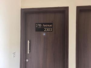 27th Avenue