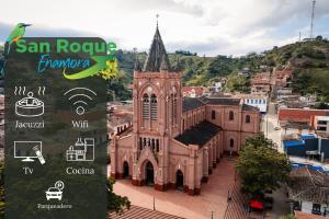 Casa con Jacuzzi, Cocina Equipada, WiFi y Parqueadero en San Roque