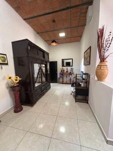 Casa entera, 2 habitaciones, aire acondicionado, Wi-Fi, Por el Centro