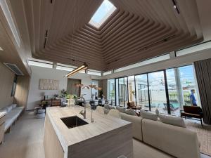 Amber Étoile Kata Luxury Pool Villas by Astra