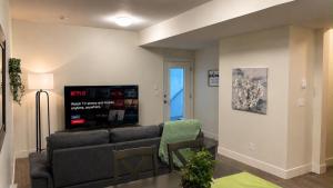 Eagle Mountain 2 Bedroom luxury Private Suite