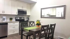 Eagle Mountain 2 Bedroom luxury Private Suite