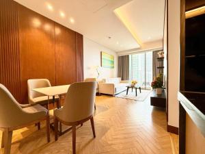 Soleil Luxury Ocean View 1BR Apartment My Khe Beach