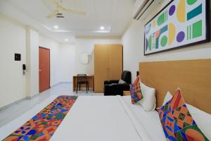 FabHotel SP Living Tree