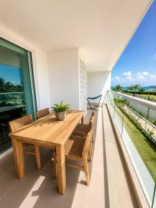 Caribbean Escape Beach Club & Private Beach Access