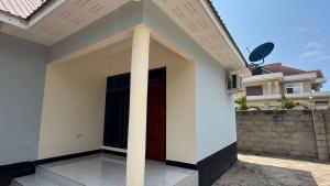 AZI Ununio Cozy Studio 1BR Apartment at Ununio Beach