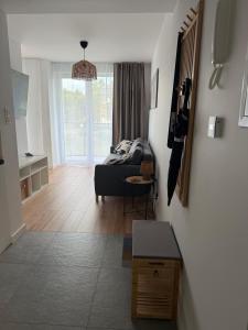 Ostoja Ostrowo - apartament nad morzem z garażem, klimatyzacją i 2 balkonami
