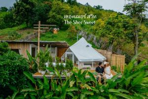 เดอะเฌอร์ โฮมสเตย์-The Sher