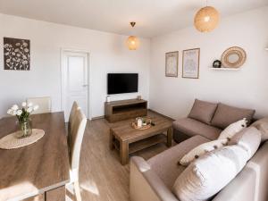 Apartment Sole