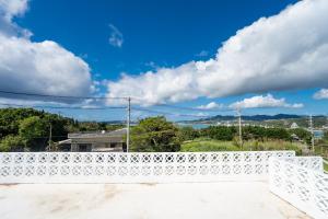 two oclockは瀬底島でテントサウナとプール付きでBBQは事前予約で可能